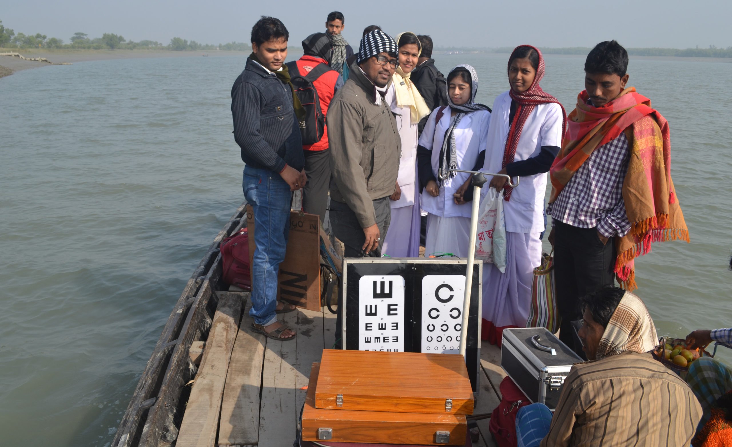 Reaching out to the islands. SUNDARBANS Photo by: Asim Sil